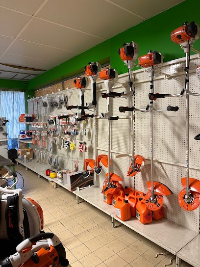 Sarl Agri Quercy Services, Concessionnaire Automobile à Sousceyrac-en-Quercy