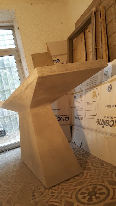 Azzouzi Sa Auto Said, Concessionnaire Automobile à Châteaurenard