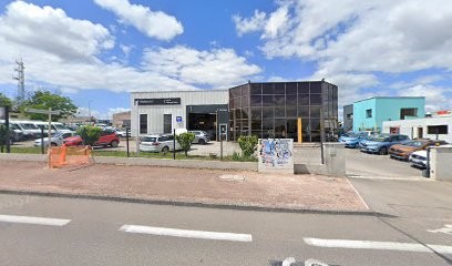 Renault, Concessionnaire Automobile à Talant