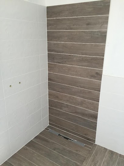 Fiata Alain, Concessionnaire Automobile à Remoulins