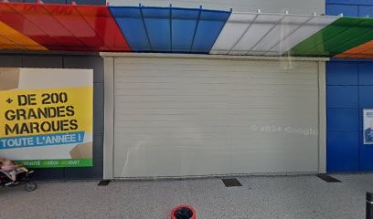 PATRICK LAUNAY AUTOMOBILES JEEP, Concessionnaire Automobile à Champniers